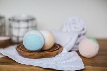 5 Bath Bombs That Help You To Relax